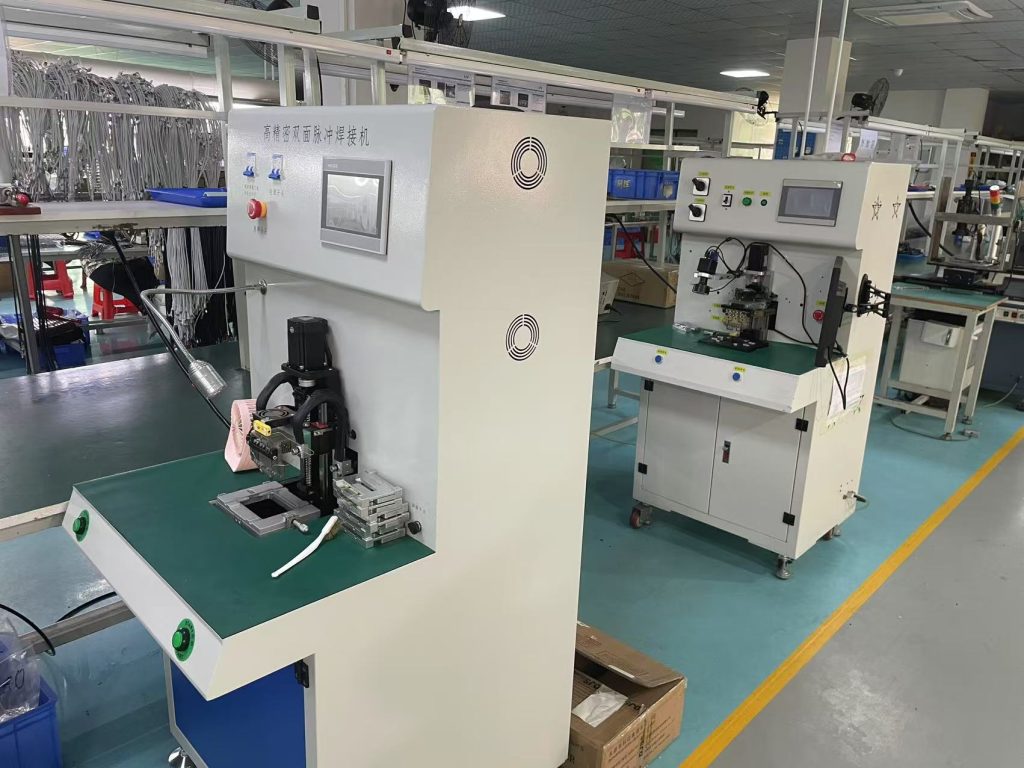 High-precision double-sided pulse welding machine