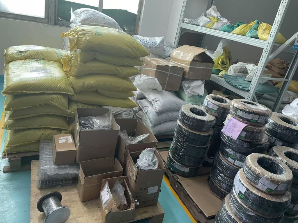 warehouse 0